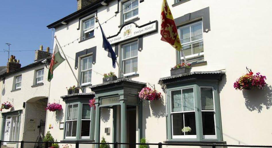 Gwesty'R Emlyn Hotel Newcastle Emlyn Exterior foto